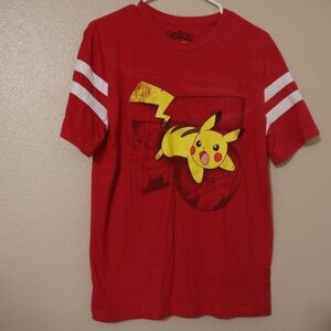 Starter Pokemon Shirt Medium